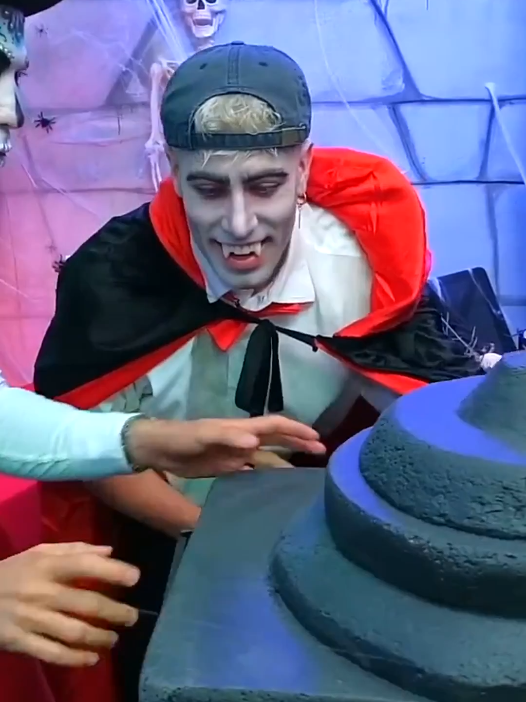 24 HORAS EN ESCUELA DE TERROR !!_14 #realgame#alejoigoa #humor #kids #follow