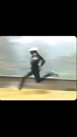 #fyp #viralvideo #Running #kenyantiktok🇰🇪 #maandamano 