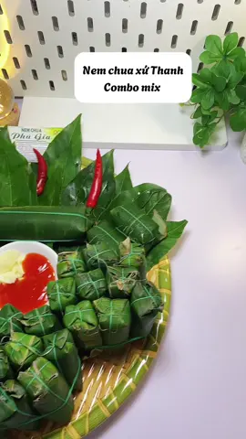 - Combo nem chua Xứ Thanh quê em mời các bác thử ạ💐 #nemchuathanhhoa #nemchuaphugia #anvat #vairal_video #xuhuongtiktok 