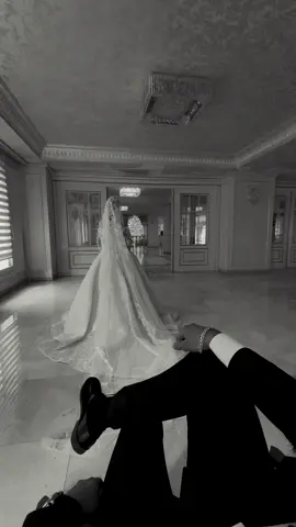 Belə bir pozumuz olmasın? 😍📸 Bu anlar bir daha təkrarlanmaz… ən gözəl kadrlar üçün hazır olun #viral #trend #bride 