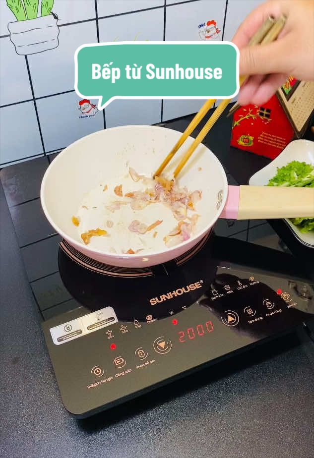 Bếp từ đơn Sunhouse bền an toàn, tiết kiệm điên mà nấu nhanh sôi.Hàng chianh hãng bảo hành 12 tháng#xuhuong #giadungtienich #giadung #sunhouse #beptu 