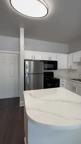 ✨ 6 WEEKS FREE ✨ 1 Bed | 1 Bath | Up to 664 Sq. Ft.   Starting at ONLY $784 😮‍💨   💰 Net Effective Rent: ~$694/month Cute, affordable, AND a crazy special? Yeah… this one checks all the boxes 👀💅 Perfect for anyone wanting their own space without breaking the bank 🏡✨ 📲 Comment “MOVE” for details or to schedule a tour!   Katina | Texas Relocation Experts   ☎️ 210-726-6817 #apartmentlocator #fyp #sanantonioapartments #texasrelocationexpert #specialoffer 