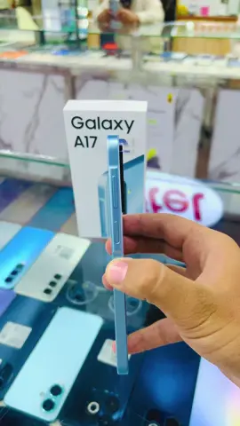 Samsung Galaxy A17📱💙 Fingerprint 🫆 16GB RAM ✨ 256GB ROM 😱 5200MAH BATTERY 🔋#foryou #tiktok #fypdong #video #voiceover @Malak Sufyan @ᴹᴿ✮⃝SALAR🍁⃝ @Kakar❤️ 