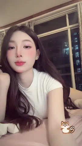 ngắm em thật lâu anh sẽ ghiền