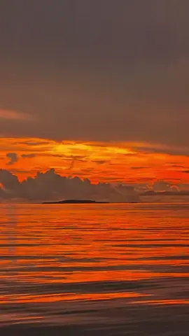 #senja #sunsetvibes #lagutimur #views #fyp 