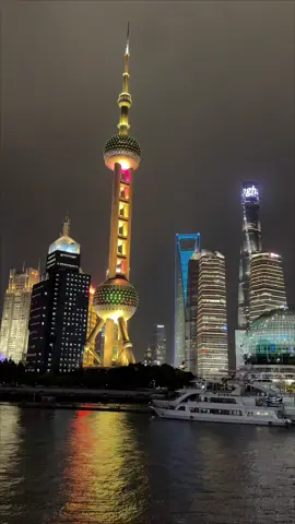 Shanghai’s night lights are simply stunning. ✨🌆 #shanghai #china #travel #fyp 