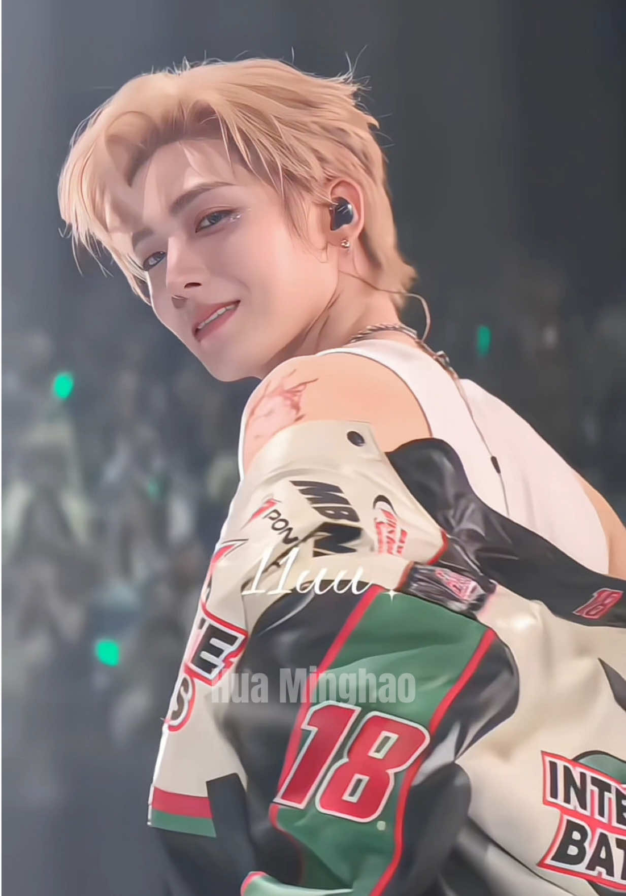 หล่อเกินต้าน น่ารักจนใจสั่น 💓 #侯明昊 #houminghao #โหวหมิงฮ่าว #neohou #เสี่ยวโหว  @Hou Minghao  @Hou Minghao  @Hou Minghao 