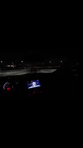ليل وسواقه والاغنيه المفضله  #cars #nightdrive #foryou #fyp #viral 