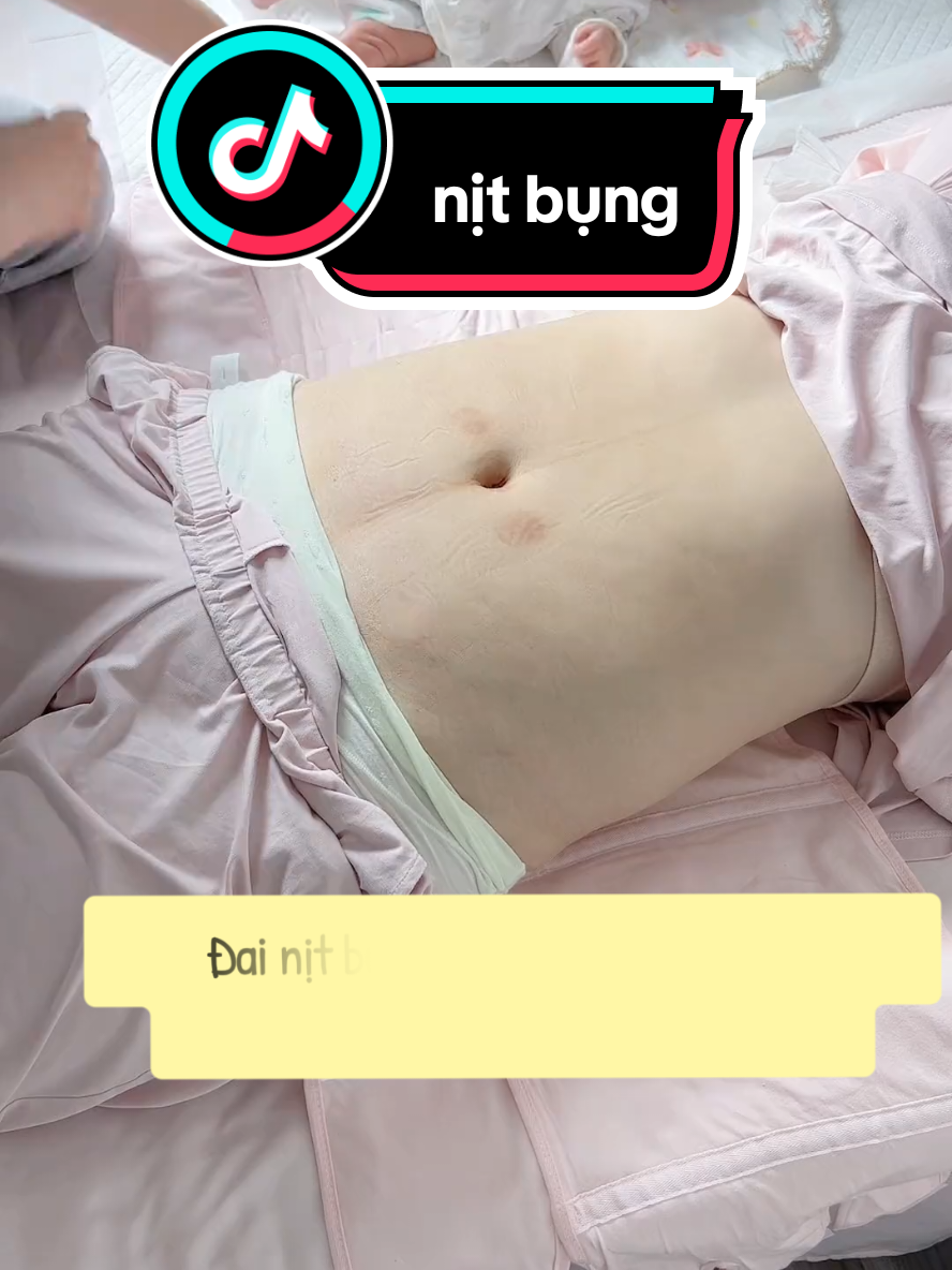 Đai nịt bụng sau sinh cho mẹ#yeucon #baby #mevabe #nuoicon #chamcon 