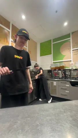 this is a joke. we don’t cut people. only lemons. (get a lemon crush please 🍋) #boostjuice #work #quiet #smoothie #fyp @Boost Juice  ⚠️ fake knife  maddie is okay she did not get hurt