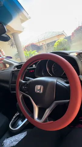 Brown Silicone Steering Cover K200 Vanilla Cream Car Scent K80 Please call/text 0978914992 to purchase.  #caraccessoriesinlusakazambia #lusakazambia🇿🇲 #viraltiktok #caraccessoriesinlusaka #caraccessories 