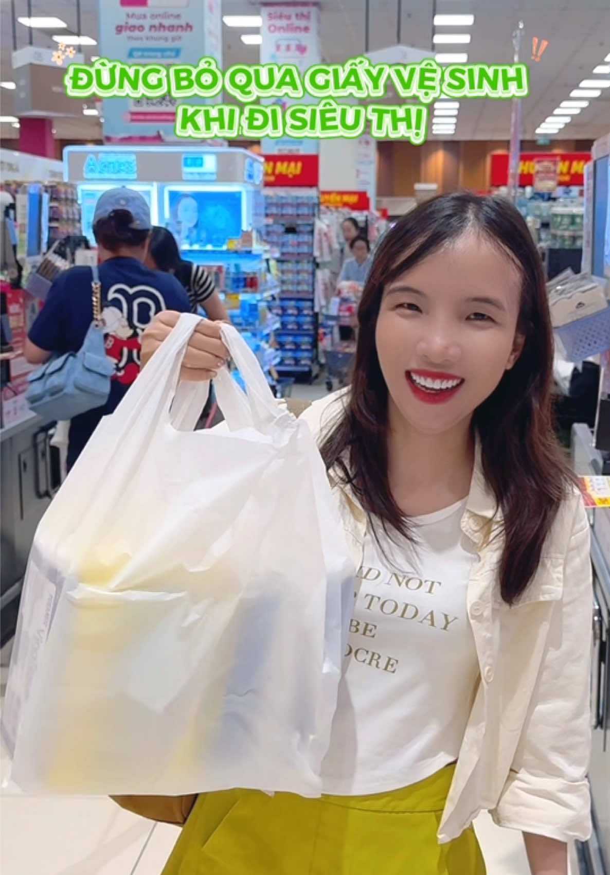 Nếu mọi người đang tìm các sản phẩm giấy tiêu dùng cho gia đình thì có thể tham khảo sản phẩm VinaRoll và VinaTissue đang có mặt tại các siêu thị và cửa hàng trên toàn quốc nha ❤️ #VinaRoll  #VinaTissue #ChamSocTronVenTungKhoanhKhacGiaDinh #Dienmaomoi #VinaByPREMIER