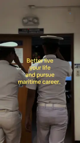 The ocean rewards those who dare to leave the shore and chase a future beyond the horizon. #maritime #marino #futureseaman #vma #fyp 