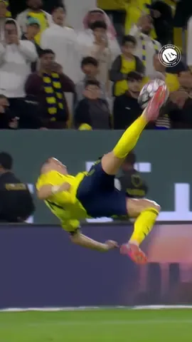 One of the finest stops on the road to our 20th league title 😮‍💨 Ladies and gentlemen… Your Goal of the Season 🚲🐐 #النصر #foryou #alnassr #foryoupage #ronaldo 