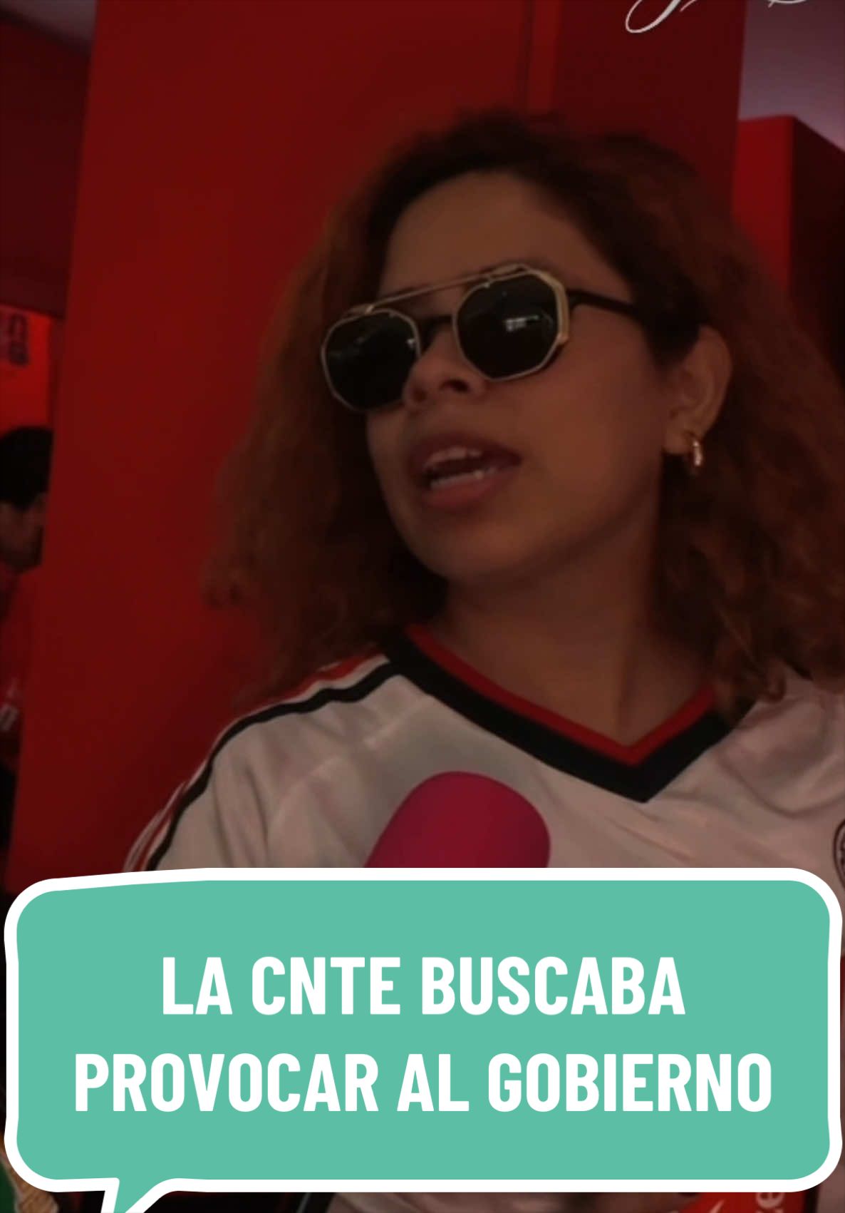 🗣️ | “Pude ver el partido inaugural en el Zócalo, fue bueno que no hubiera enfrentamientos y que el gobierno no cayera en provocaciones de la CNTE”: Joven de la #cdmx  • • • #fifaworldcup #mundial2026 #cnte #claudiasheinbaum 
