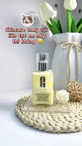 Da dầu , hỗn hợp thiên dầu vẫn phải dưỡng ẩm nhaaa 🤭💛 Em Clinique Gel này là một trong những chai mình dùng ổn áp nhất từ trước đến giờ #clinique  #dramaticallydifferentmoisturizinggel #duongam #affiliatemarketing #boloc24h 