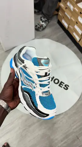 Saucony omni 9 bleu  Disponible à la boutique  Tel : 770249370 📞👟🛍️ #viraltiktok #sauconyomni9 