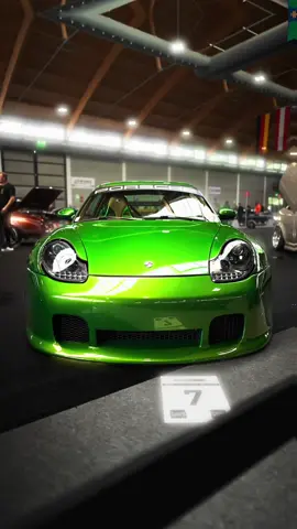 I’m definitly the smoothest editor 🥴🧈  If you are interested into buying this professional clip pack, send me a DM 🫂 Colorgrade made by the king @Snrlx.Media ❤️ #smoothedit #caredit #porsche 