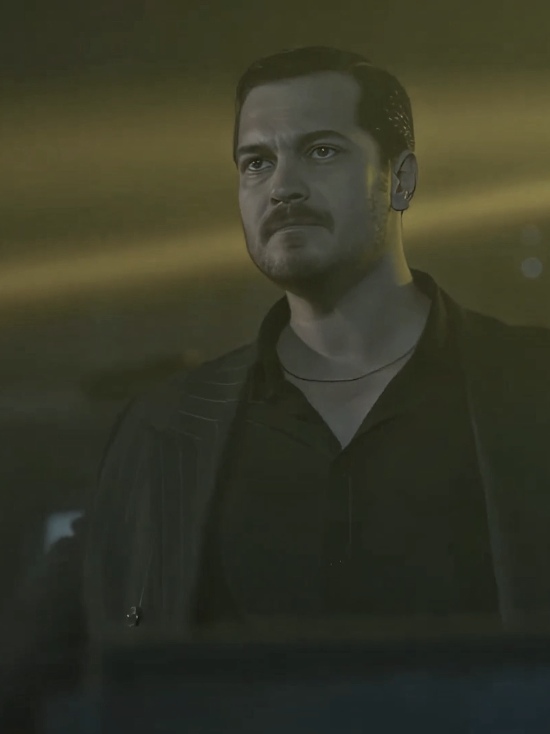 sakin ol champ.. #eşreftek #beniöneçıkart #çağatayulusoy #keşfett #edit 