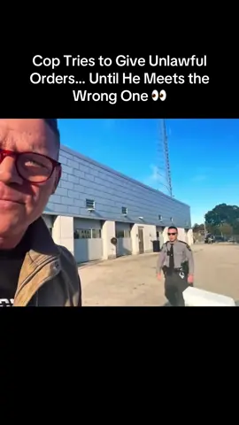 What is this policeman going to do?#audit#fyp#foryou#usa#cops
