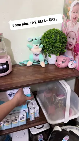 Trộm vía từ ngày đổi qua A2, con hết táo bón. Bụng êm, đi ngoài đều mỗi ngày nên mẹ cũng nhẹ đầu. 