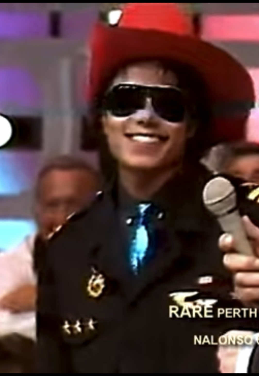 guys I’m trying to find more clips trust omg and ima redo this probably I want the scenepacks to be more in order that will suit if you get what I’m tryna say 😭😭 / Michael Jackson scenepacks for you #mj #michaeljackson #blurrr fyp don’t let this flop 2026 #mjedits #fyp 