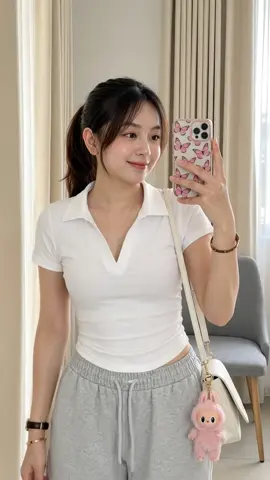 Atasan Crop Top Kerah V-Neck S