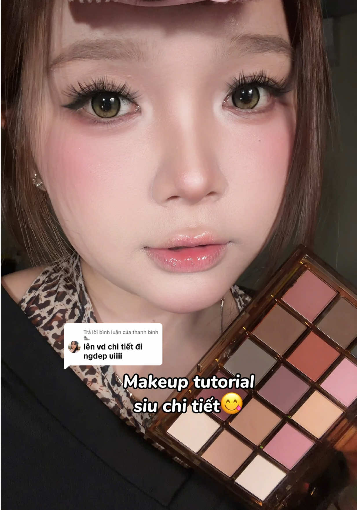 Trả lời @thanh bình🦭 ôi để các người đẹp chờ lâu gòi, người mới thì nên dùng bảng Peach cho dễ xài, còn bảng Chocolate thì được nhiều tone😋#makeuptutorial #goclamdep #ucanbe 