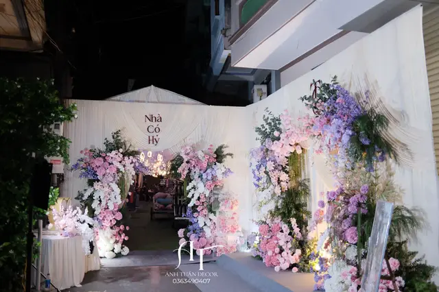 #ÁnhTuấndecor #decorbackdrop #decorconghoasankhau #tonehongtim