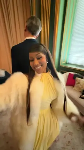 MAGA Barbz in control 🩷 @Nicki Minaj 