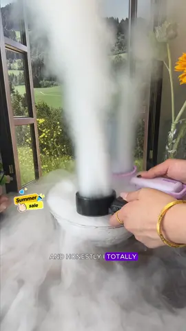 🌡🥵If you overheat out of nowhere, this is such a smart thing to keep nearby. #portablefan #handheld #handfanTiktokshopsummersale#fan 