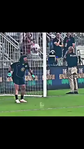 Compétences Skills Rene Higuita Meilleure Ancien vieux gardien du monde#rene #higuita🇨🇴 #goalkeeper #Highlights #foryourpage 