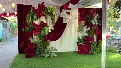 Sân khấu tiệc cưới #DecorPhướcThịnh #phuocthinhcantho #sankhaudamcuoi 