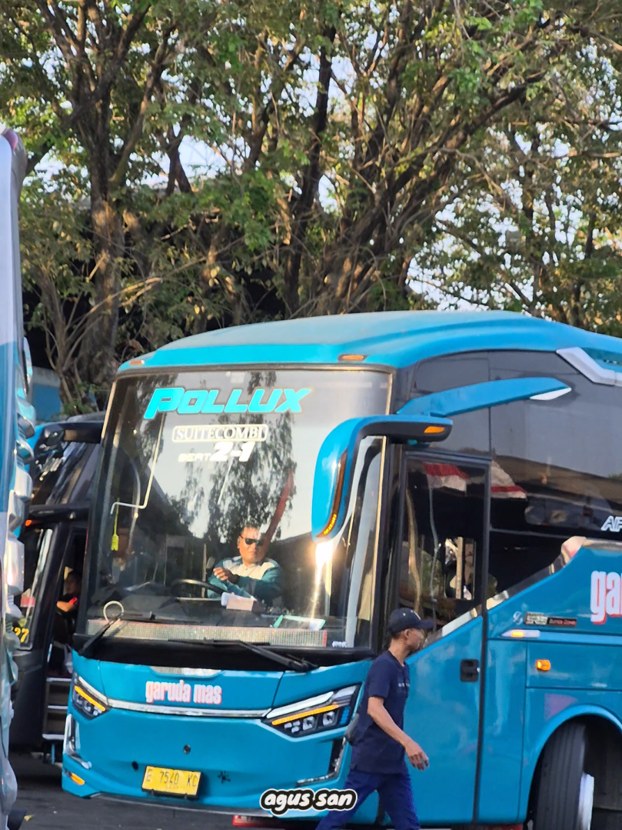 garuda mas muria join mbois  kira2 tambah apa biar tambah josjis ??? #garudamasmuria #garudamasmania #pogarudamas #terminalpati #bismania 