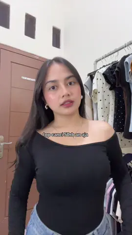 mumpung 8.8 cusss #fyp #spilloutfit #offshoulder #fittedtop #halfshouldertop 