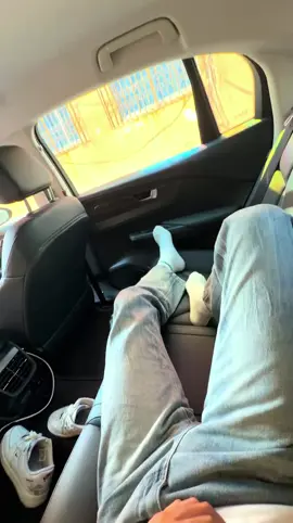 quần jeans nam tôn dáng