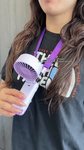 🌡️I’m keeping this little fan with me all summer long. ☀️❄️ It’s compact enough to easily toss into my bag, and switching on the cool air mode makes sweltering days feel so much more comfortable. Whether you’re running errands, hanging out at the park, traveling, heading to work, or watching an outdoor game, having this fan with you is totally worth it. 🧊💙#portablefan #handheld #handfanTiktokshopsummersale#fan 