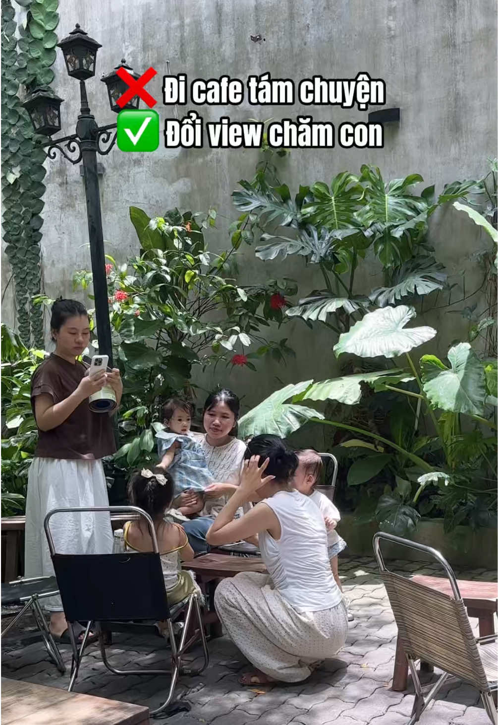 ❌ Đi cafe tám chuyện ✅ Đổi view chăm con 🤣 #momchelin #growplusa2 #suaa2 #sponsoredbynutifood #nhachomchom 