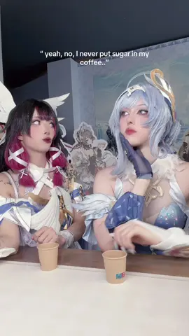 That doesn’t count..🧑‍🩰 @chandary 🥀 #headingtosnezhnaya #genshincaféparis #snezhnaya #odettecosplay #columbinacosplay 
