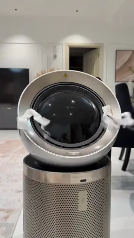 Máy Lọc Không Khí Dreame AirPursue™ PM20 thiết kế sang trọng, hiện đại hiệu suất làm sạch vượt trội giúp duy trì bầu không khí trong lành, an toàn và dễ chịu suốt cả ngày
