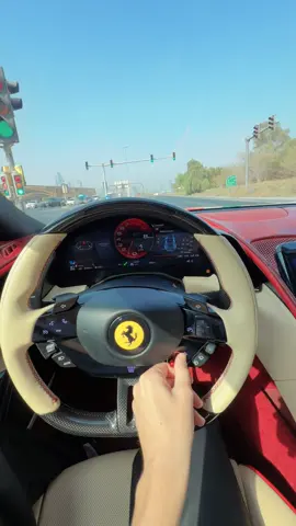 🔥....💥         #dubai #dubailife #luxury #ferrari #roma 
