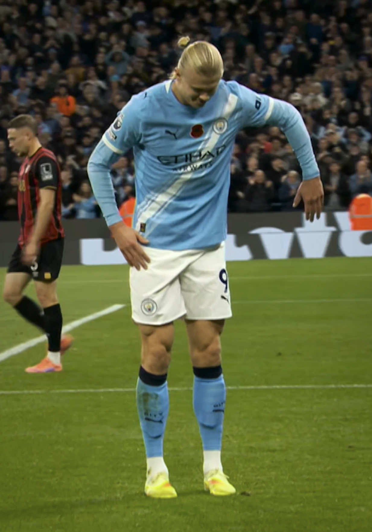 Robot mode 𝗼𝗻 🤖🔛 #ErlingHaaland #ManCity #PremierLeague #Football 