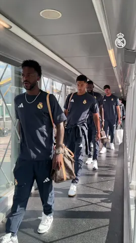✈️ We're off to Barcelona! #RealMadrid #EspanyolRealMadrid
