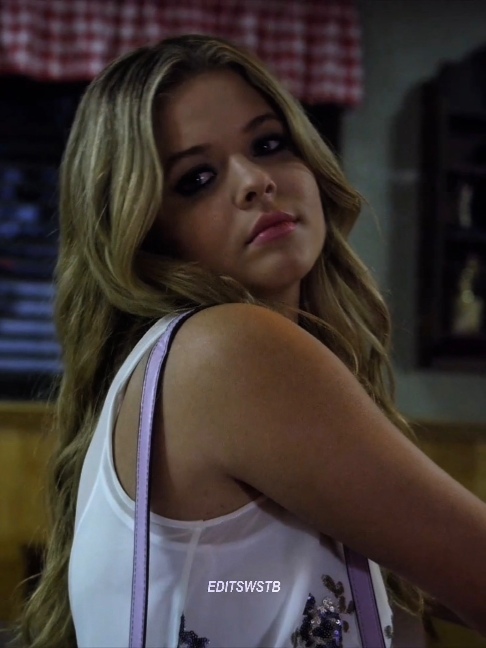 12 is INSANE #prettylittleliars #alisondilaurentis #pll #sashapieterse #edit #fyp #editswstbcc