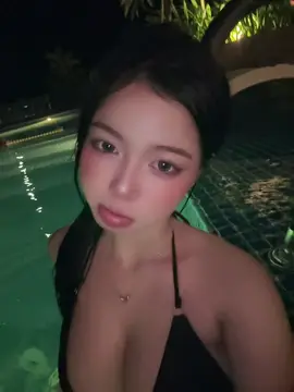 mìn đi bơi