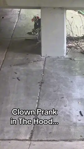 #fyp #viral #hoodpranks #trending #clowns 