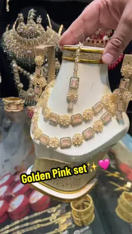 💗✨ Trendy Golden Pink Double Line Set 👑💎 | Elegant Bridal Jewellery 🌸🔥 | Order Now 📲 03061595358 👈 #kiswajewellery #foryou #fyp #pakistan #lahore 