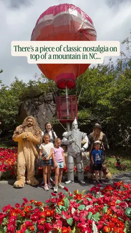 A little piece of Oz hidden on top of a mountain in North Carolina 🌈💚 The Land of Oz opens for just THREE weekends this fall: 🍂 Sept. 11–13 🍂 Sept. 18–20 🍂 Sept. 25–27 An easy day trip from Lake Norman or make a weekend out of it in the mountains. @The Land Of Oz  📍Land of Oz | Beech Mountain, NC #LandOfOz #AutumnAtOz #BeechMountain #NorthCarolina #NCMountains 