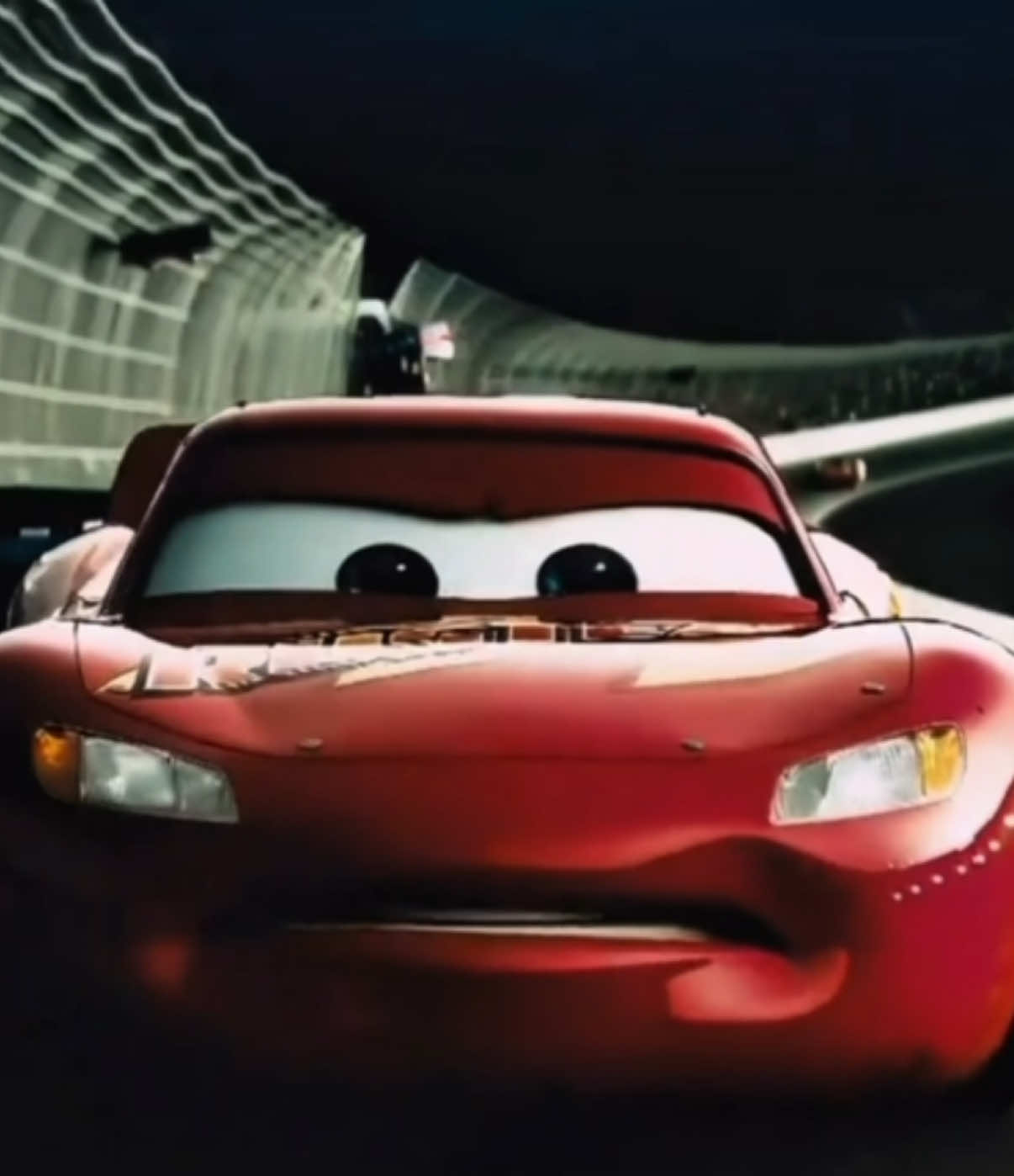 McQueen Is Fading ⚡️ #lightingmcqueen #mcqueen #lighting #car #wherehaveyoubeen 