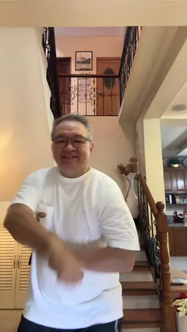 Check out this new Mi lotion! Clear and smooth as this dance 👀 #fyp #foryou #prouddadat55 #MungGo #mirai @mine🙄 